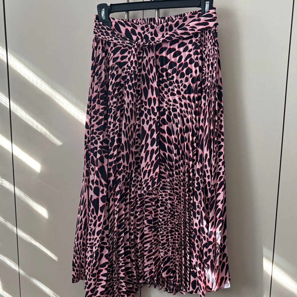 Topshop Pink and Black Animal Print A-Line Skirt
